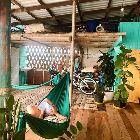 Rub Lom Chom Klong Homestay 春蓬 外观 照片